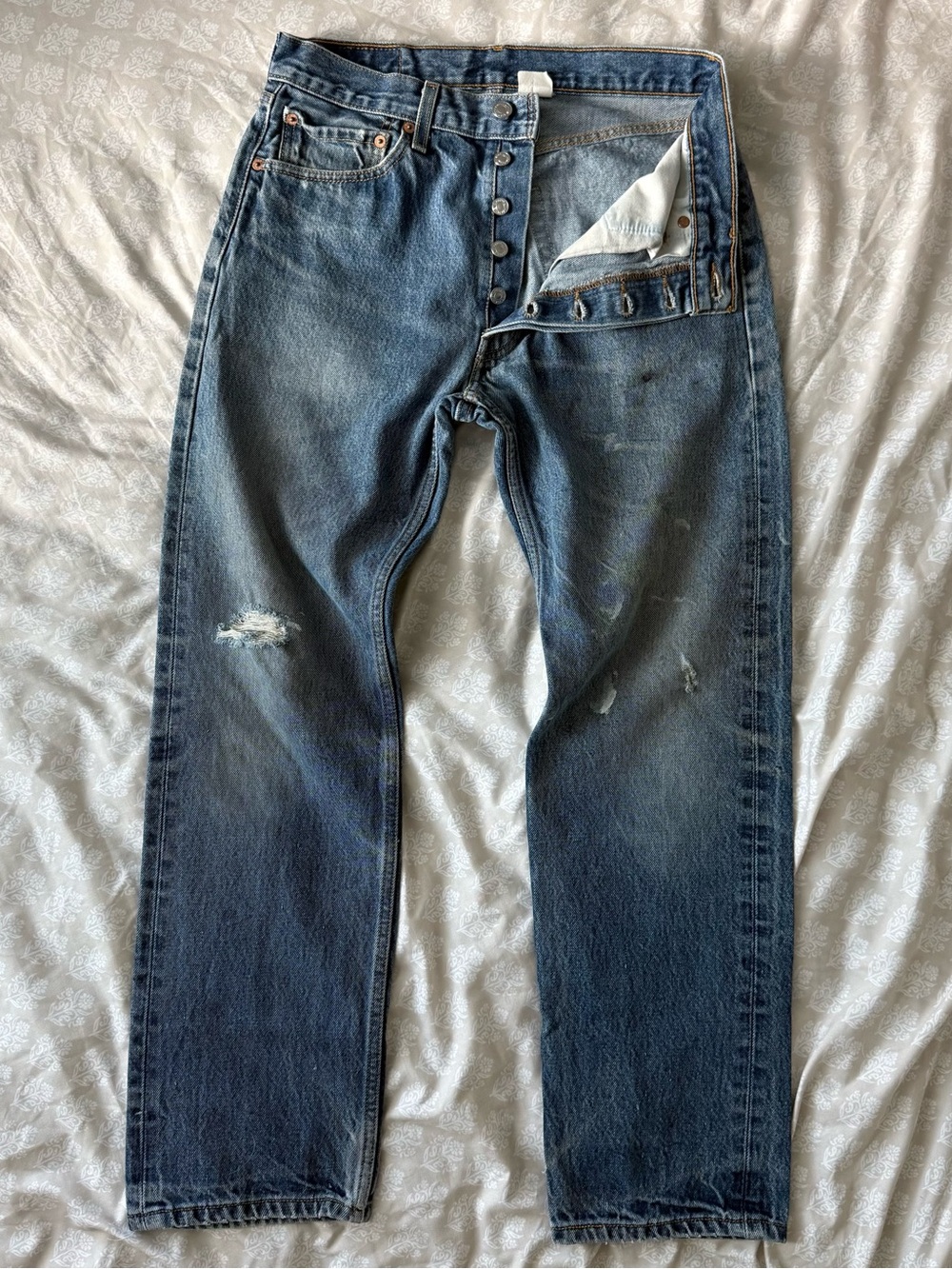Vtg Levis 501xx Y2K Distressed Straight Leg Streetwear Workwear Mens Jeans 28x28
